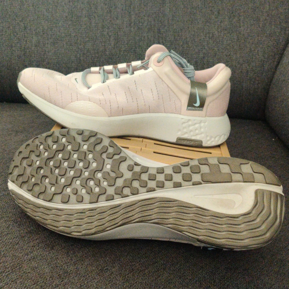 Running Shoes